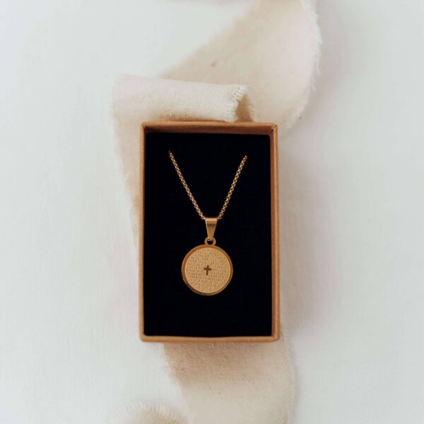 Halskette mit christlichem Anhänger in Gold, Geschenk für gläubige Christen, Schmuck mit Bibelvers.