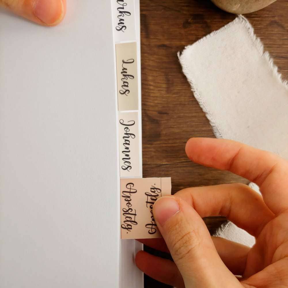 Bibelregister "Erde" | Griffregister für die Bibel | Bibel-Griffregister | Selbstklebend | Lettering | Braun 1 Glaubensaufkleber für christliche Marken, Handgeschrieben, personalisiert, christliche Dekoration.