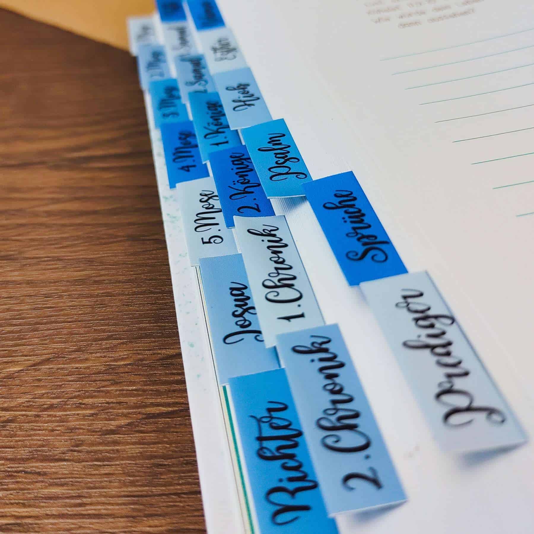 Bibelregister "Himmel" | Griffregister für die Bibel | Bibel-Griffregister | Selbstklebend | Lettering | Blau 1 Glaubensplaner mit blauen Marken für christliche Marken auf mookho.de.