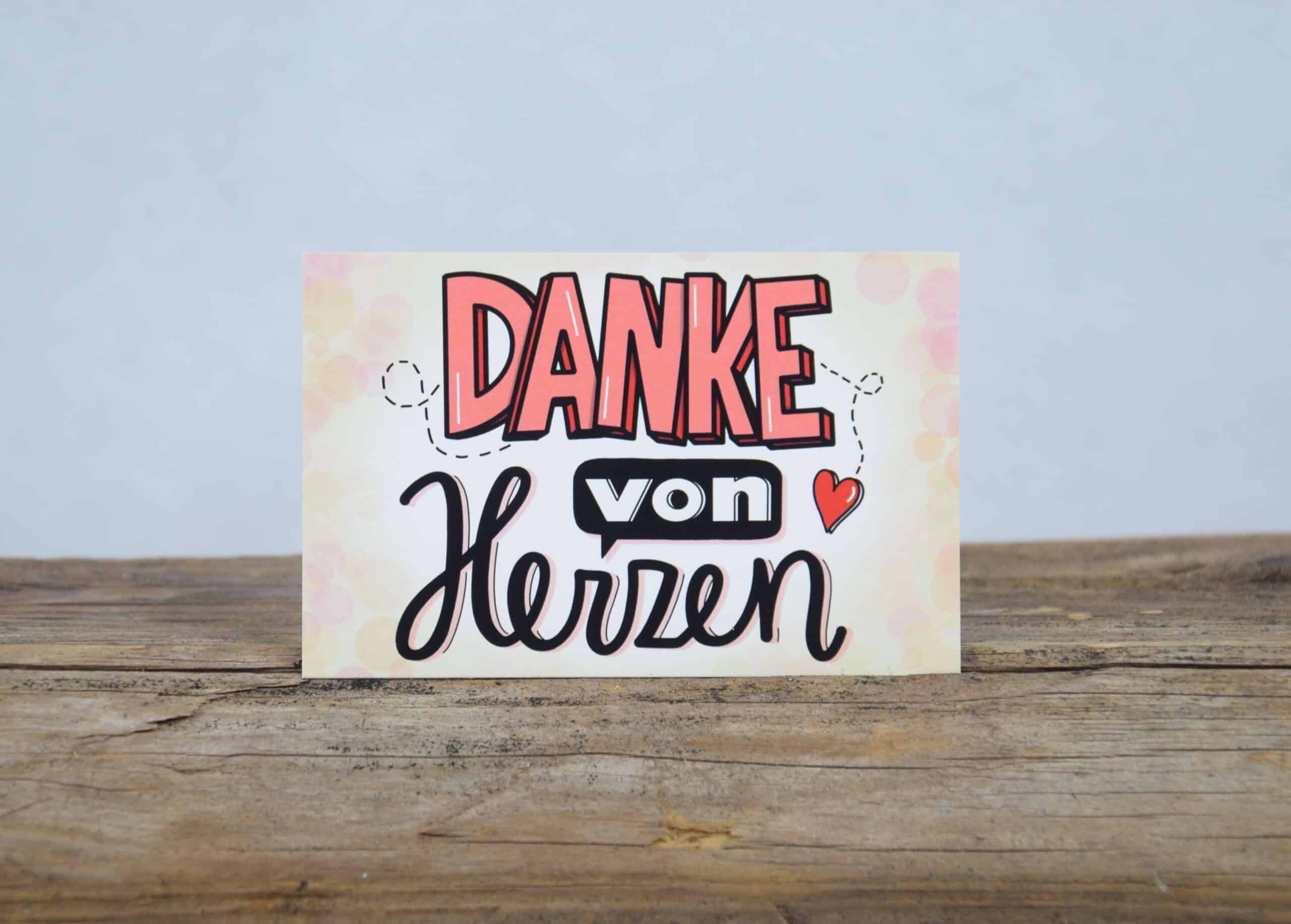 Liebevolle Dankeskarte mit Herzmotiv für christliche Grüße und Segenswünsche.