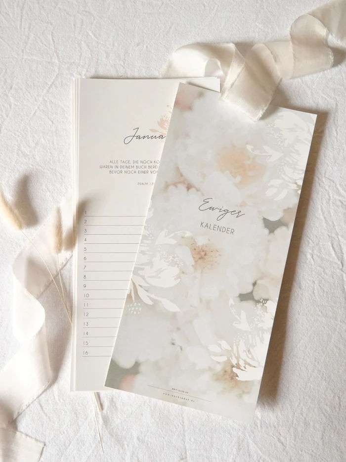 Ewiger Kalender – Inkl. Aufhängung 4 Gebetskalender für Christen, christliche Inspiration, Gebetsplanung, christliche Geschenkidee.