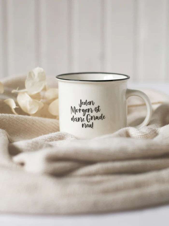 Keramik-Tasse – Gnade 2 Gebotener ALT-Text:.