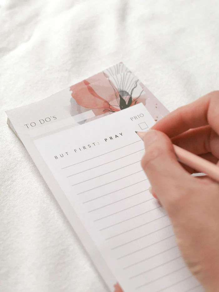 ToDo-Liste – But First Pray 3 Andachtsnotizbuch für Christen, Gebetsliste, christliche Planung, spirituelle Notizen.