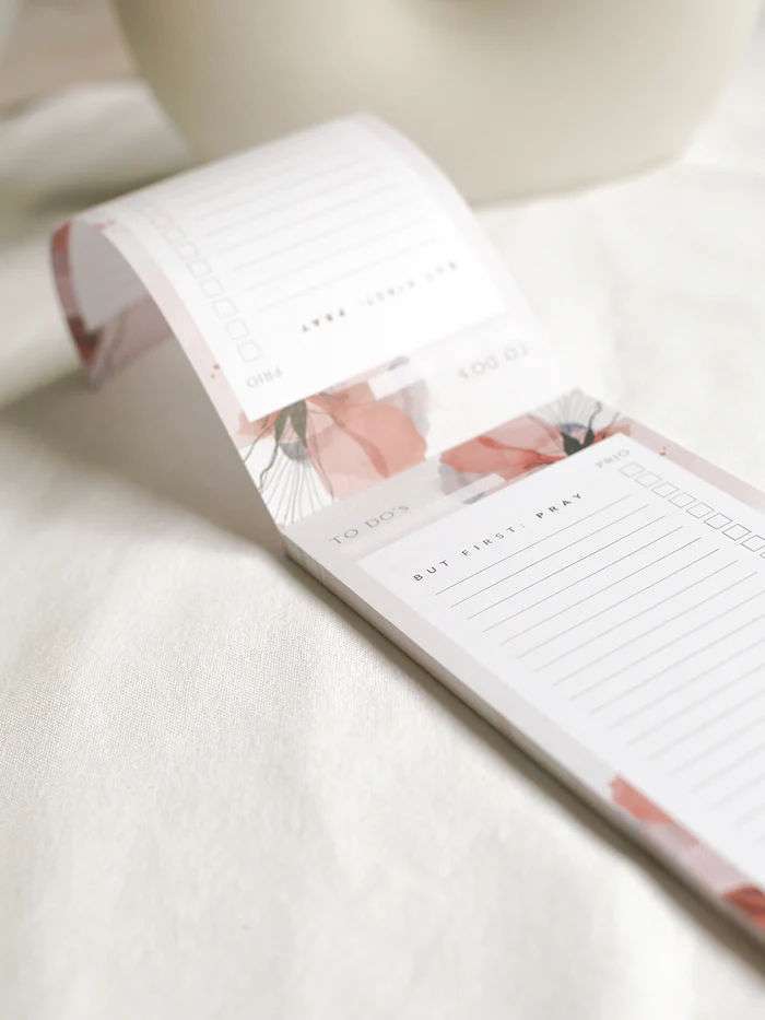 ToDo-Liste – But First Pray 4 Gebetszettel mit christlichen Motiven, Gebet und Inspiration, religiöse Notizen, christlicher Alltag.