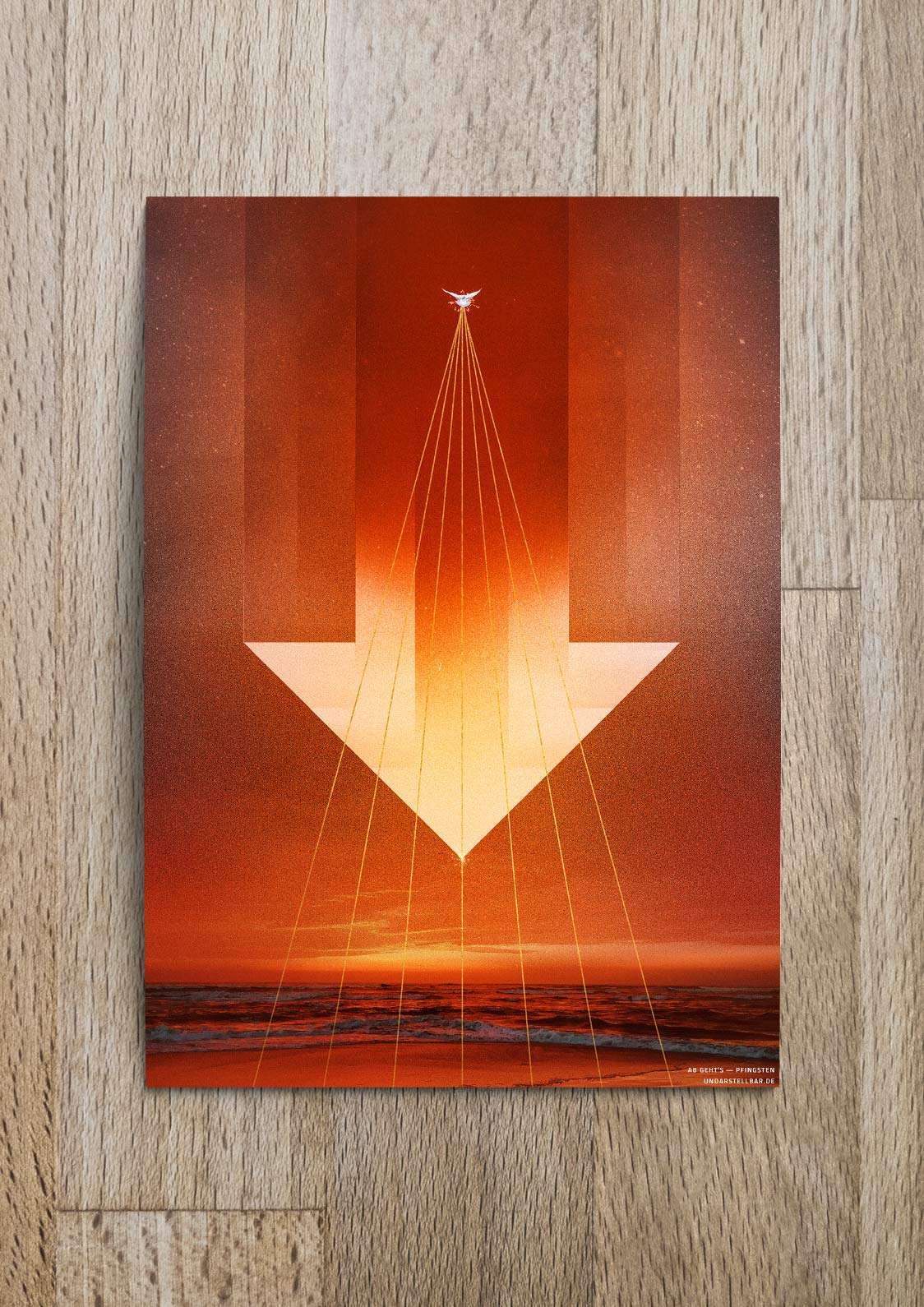 Himmlisches Lichtsymbol auf Sonnenuntergang am Meer, christliche Kunst Poster, spirituelle Dekoration.