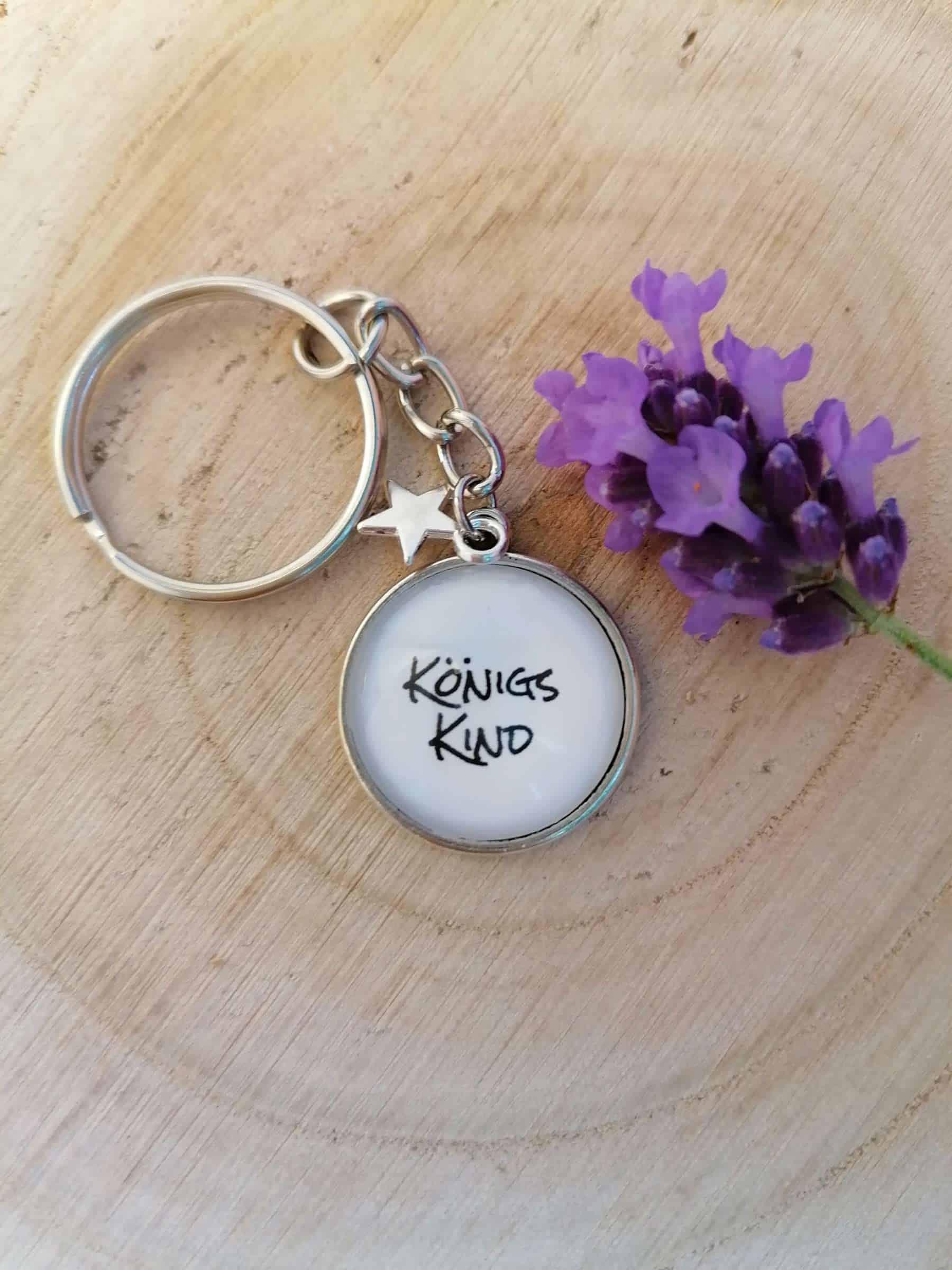 Schlüsselanhänger mit "Königs Kind" Schriftzug, christliche Schmuckartikel, Glaube Geschenk.