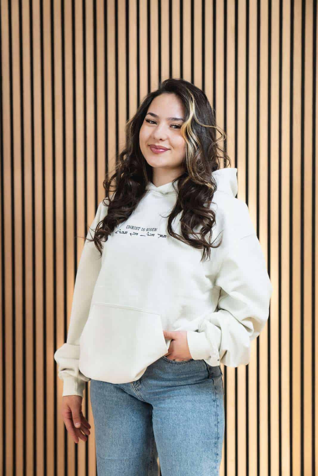 Hoodie Oversize - "Christ is risen" 15 Glaubensbasierte Mode für Christen, Hoodie mit Bibelvers, christlicher Streetstyle, christliche Kleidung.
