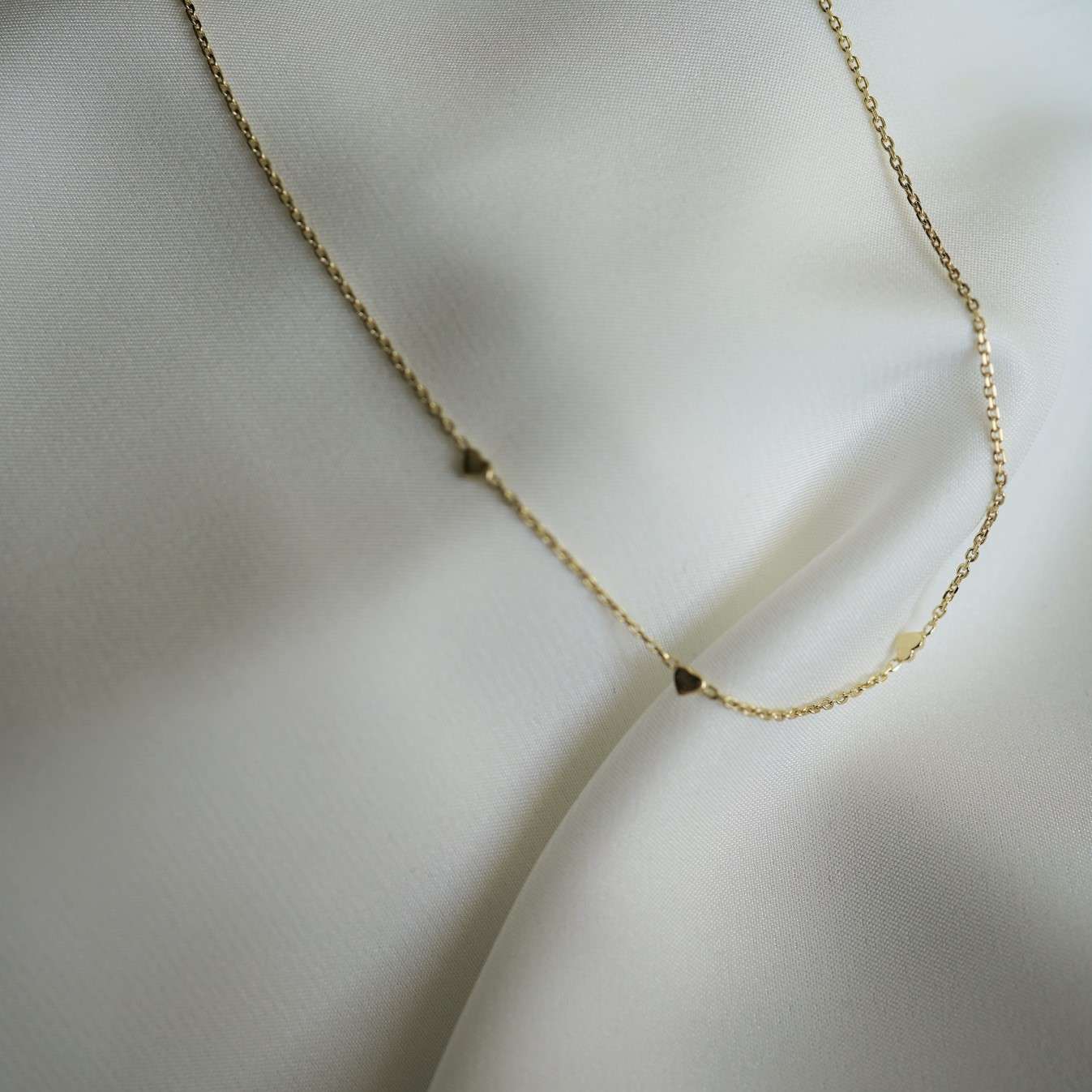 Endless Love | Christliche Kette – 925 Sterling Silber vergoldet – 42cm Länge – gold/roségold/silber 13 Feiner goldener Kreuz-Halskette, christliches Schmuckdesign, elegante religiöse Kette.