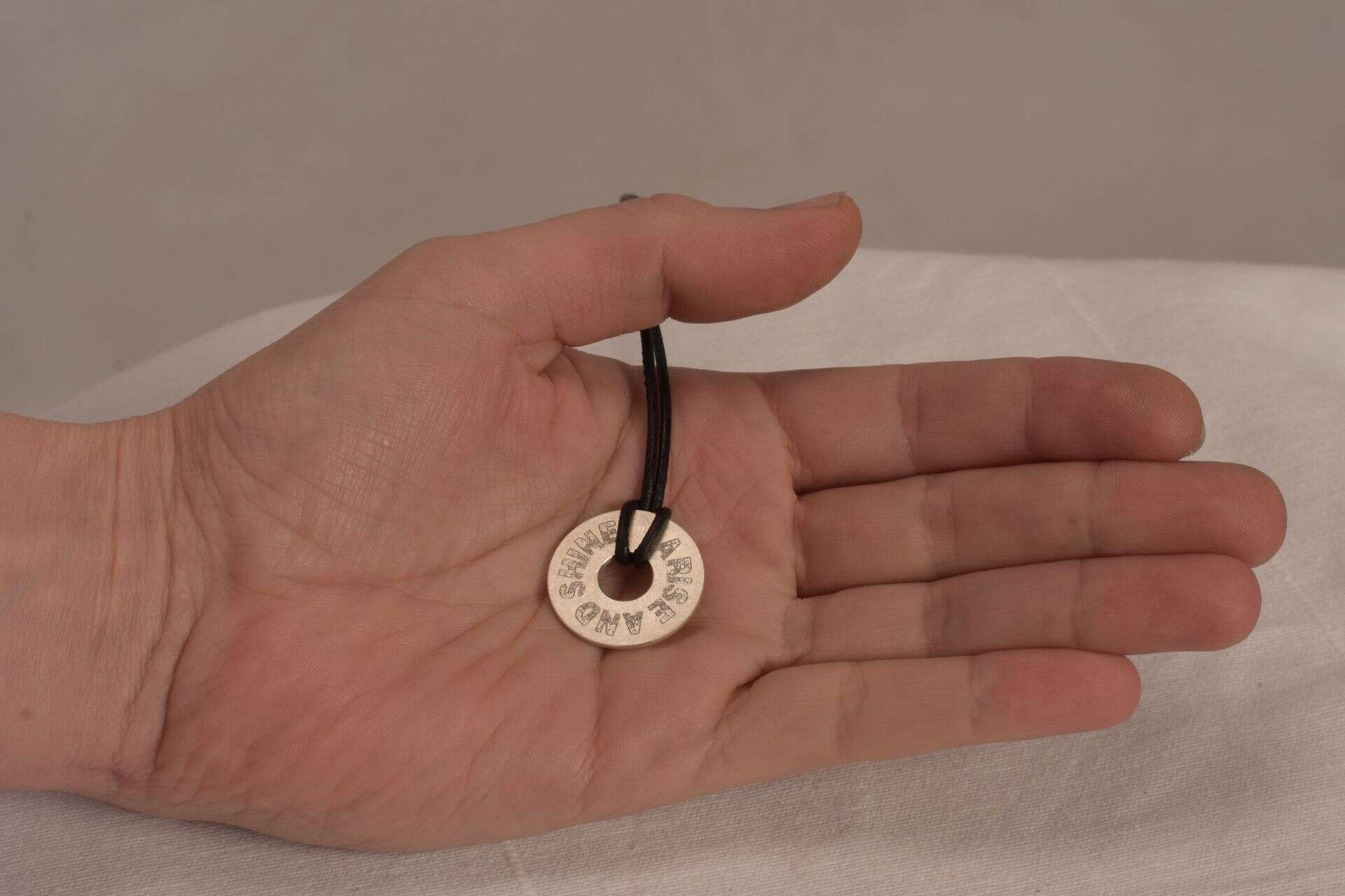 Verstaler - ARISE AND SHINE 2 Schlüsselanhänger mit christlichem Schriftzug, Glaube und Inspiration, spiritueller Schmuck.