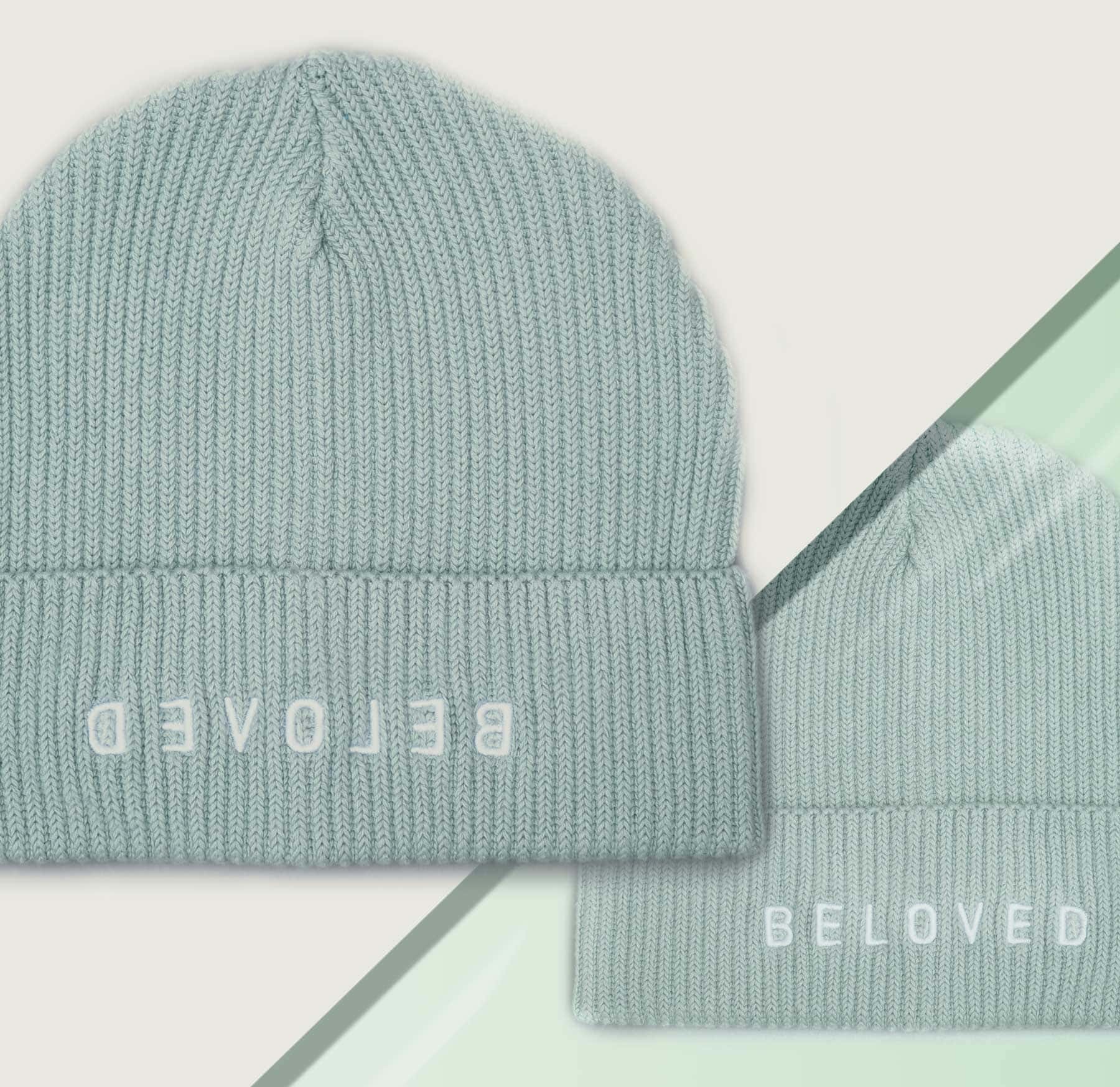 Stylische Beanie mit "Beloved" Aufdruck, christliche Mode für Damen und Herren.