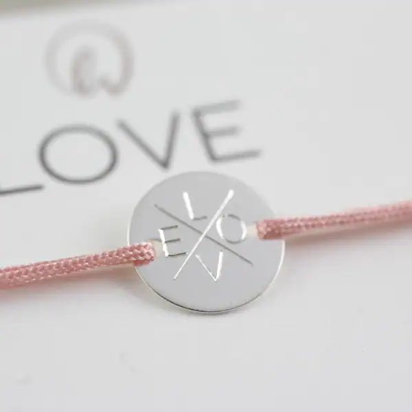LOVE 16 Himmlisches Schmuckstück mit christlichem Symbol, Glaube und Liebe, mookho.de.