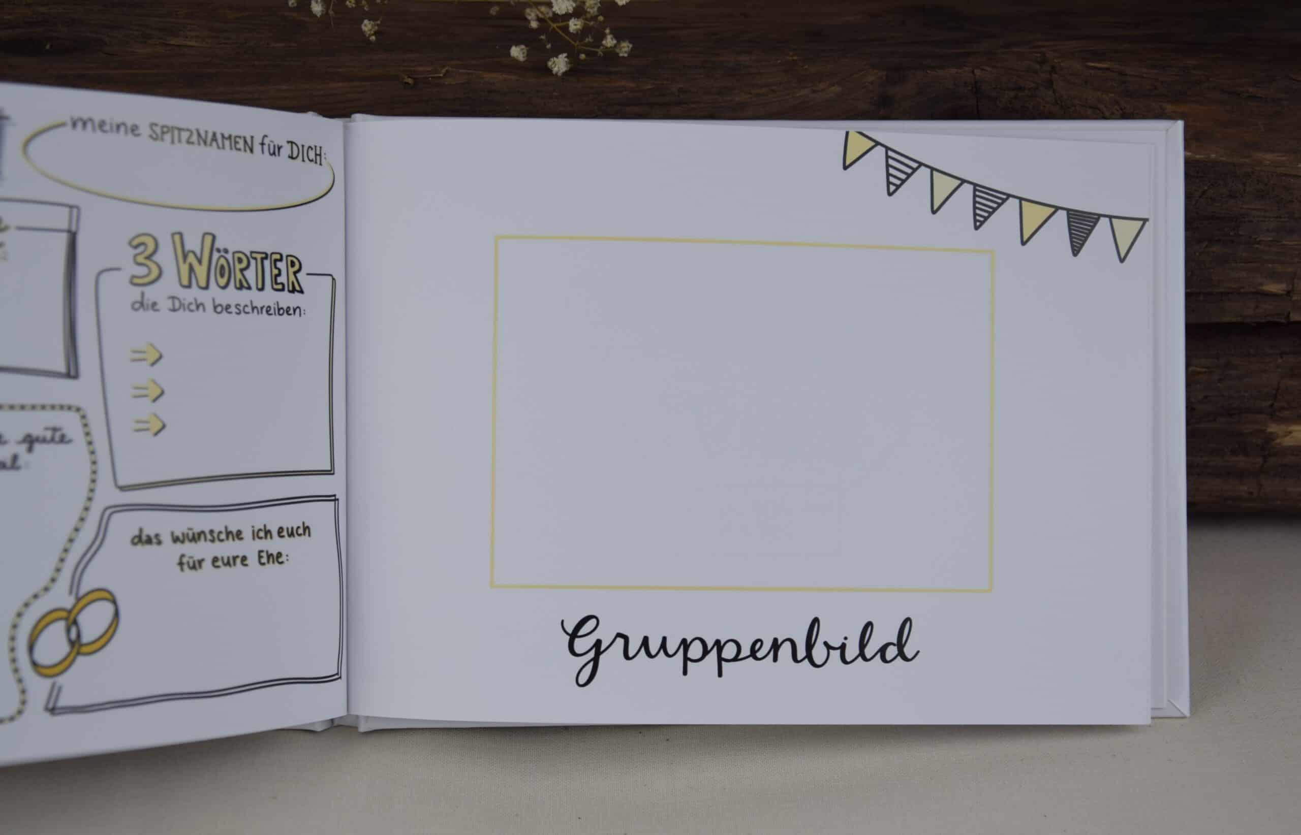 JGA Album 3 Gottesdienst inspiriertes Gruppenbild mit christlichem Design und Bibelüberschriften.