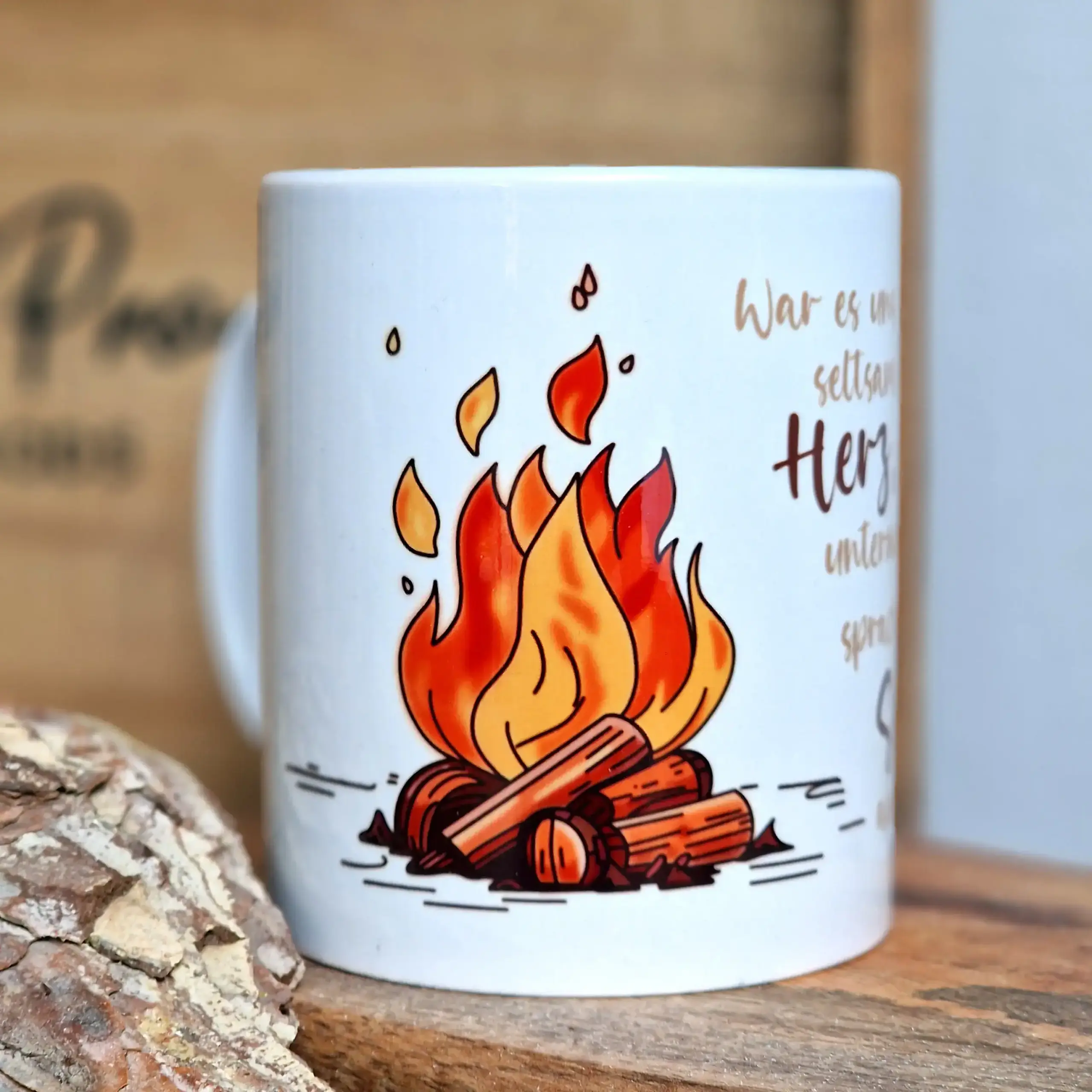 Warm ums Herz | Lukas 24, 32 | Tasse | Bibelvers | Glaube | Lagerfeuer | Jesus | Gott | Bibel | Cup | Mug | Kaffee | Christlich | Geschenk 1 Feuer und Flammen Bibelvers Tasse für Christen, inspirierende Glaubensbotschaft, Geschenkidee.