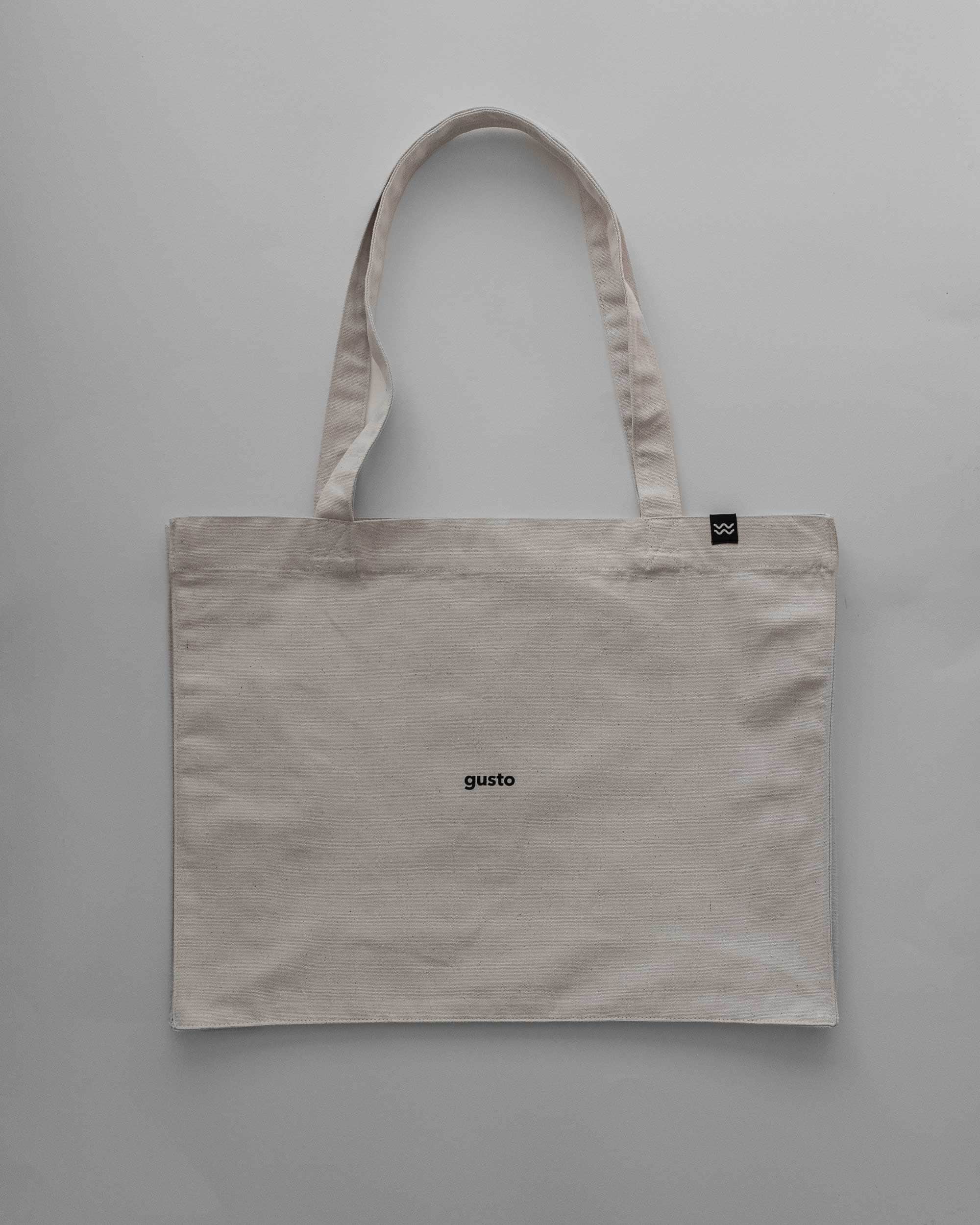 gusto / stofftasche / johannes6 15 Stofftasche mit Gotteslogo, nachhaltige christliche Markenmode, Bibelvers & Ethno-Design.