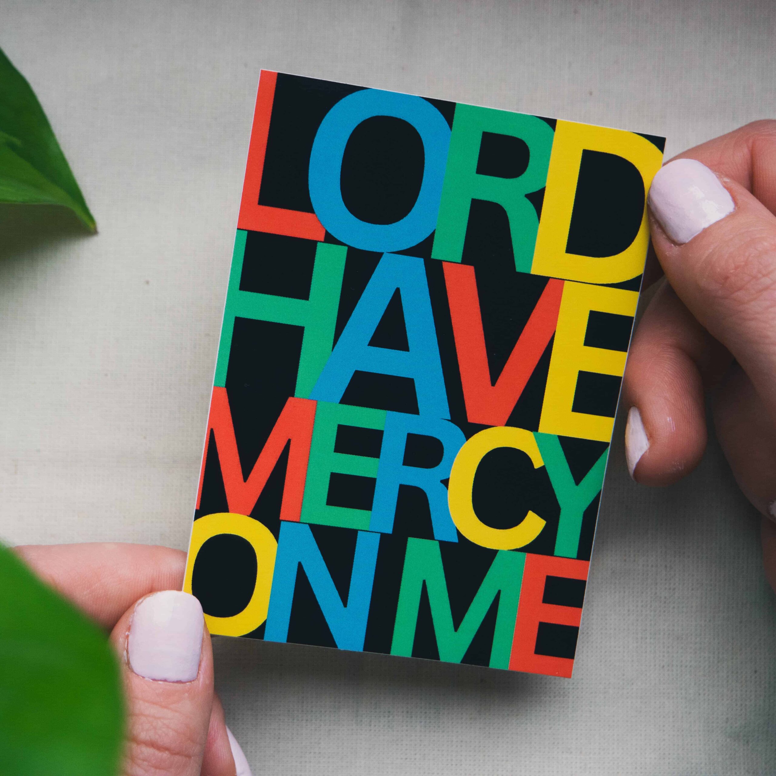 10 Christliche Sticker – HAVE MERCY | Bibelvers Aufkleber für Evangelisation, Gemeinde, Jugendgruppe und Alltag – wetterfest und ablösbar 2 Vielfältige christliche Grußkarte mit buntem Text "LORD HAVE MERCY".