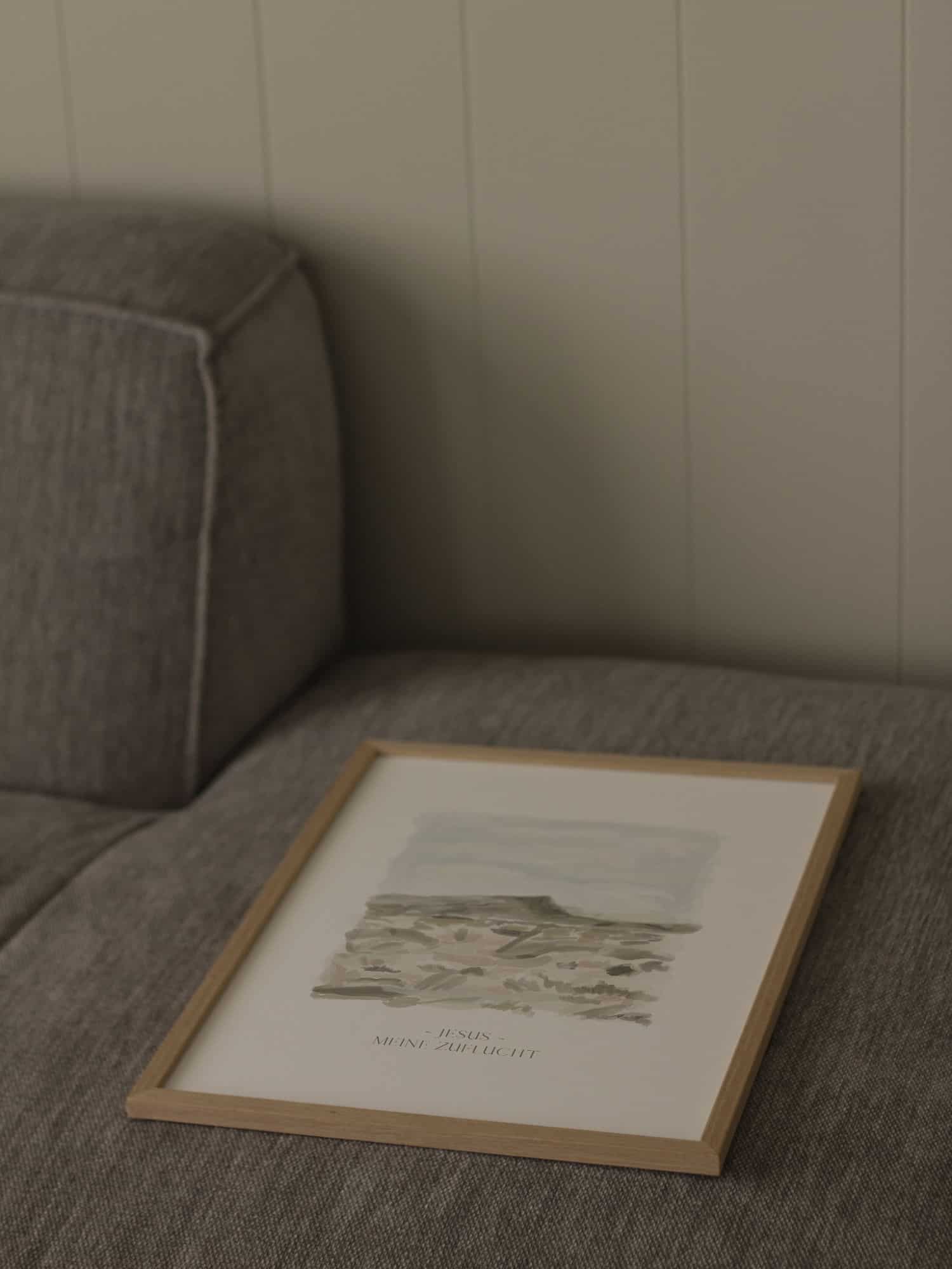Poster "Jesus meine Zuflucht" 17 Segensreiches christliches Kunstwerk auf grauem Sofa, religiöse Dekoration mit Jesus-Motiv.
