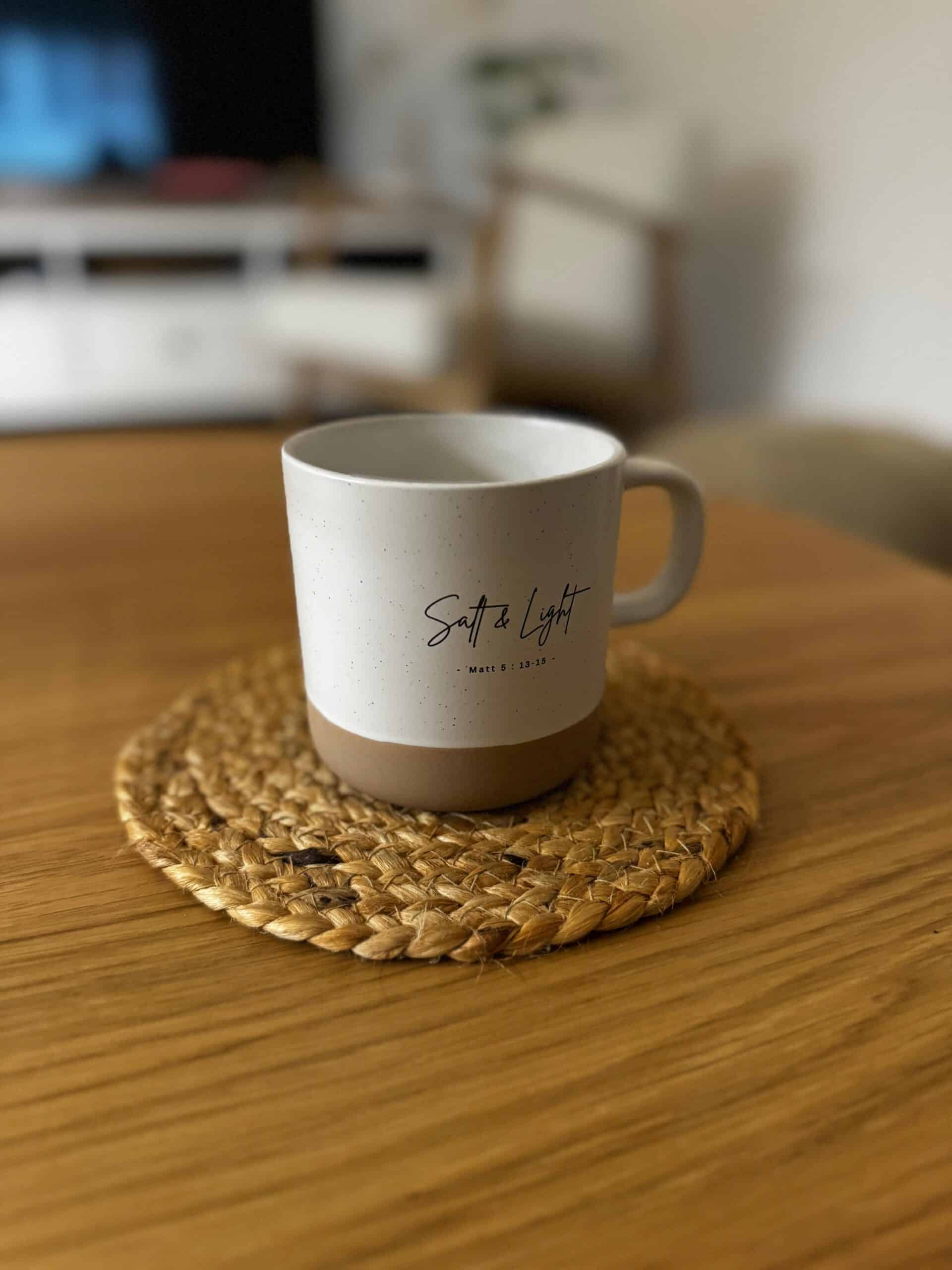 Tasse "salt & light" 2 Segnungstasse mit Bibelvers, christlicher Kaffeebecher, christliche Geschenke, Mookho.de.