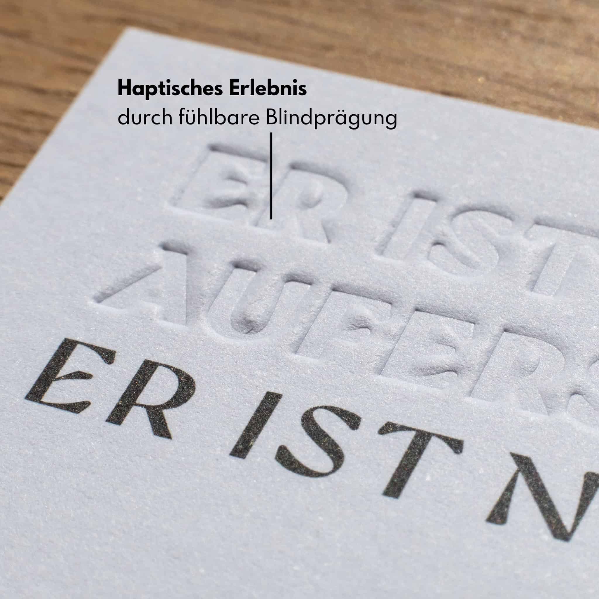 MiniCard für Ostern. Er ist auferstanden. Er ist nicht hier. 10 Innovatives Blindprägungsetikett mit evangelistischem Text für christliche Marken.