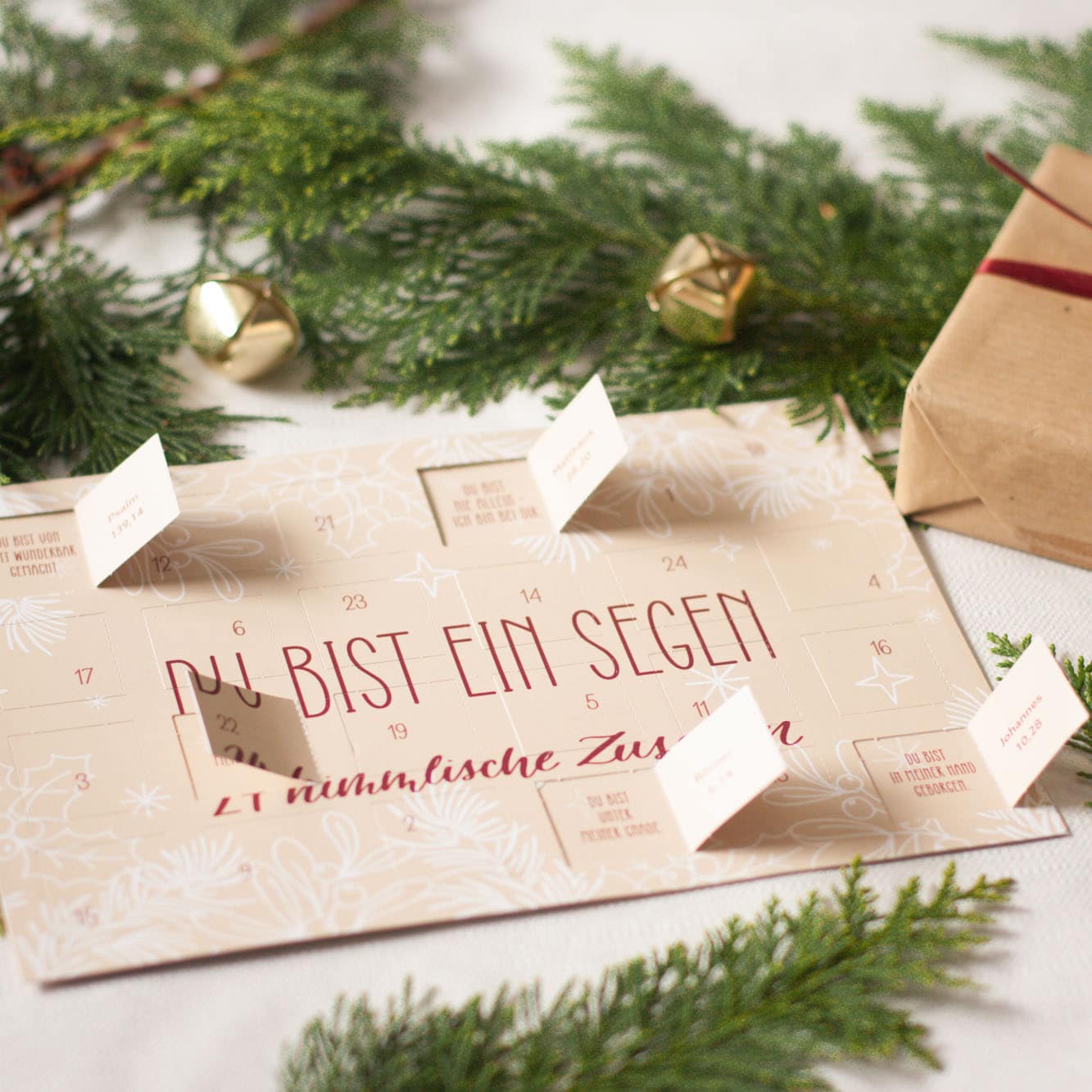 "Du bist ein Segen" – Adventskalender mit Bibelversen – 24 himmlischen Zusagen für die Adventszeit 5 Glaubensadventskalender mit christlichen Sprüchen und Dekoration, spiritueller Weihnachtsbrauch.