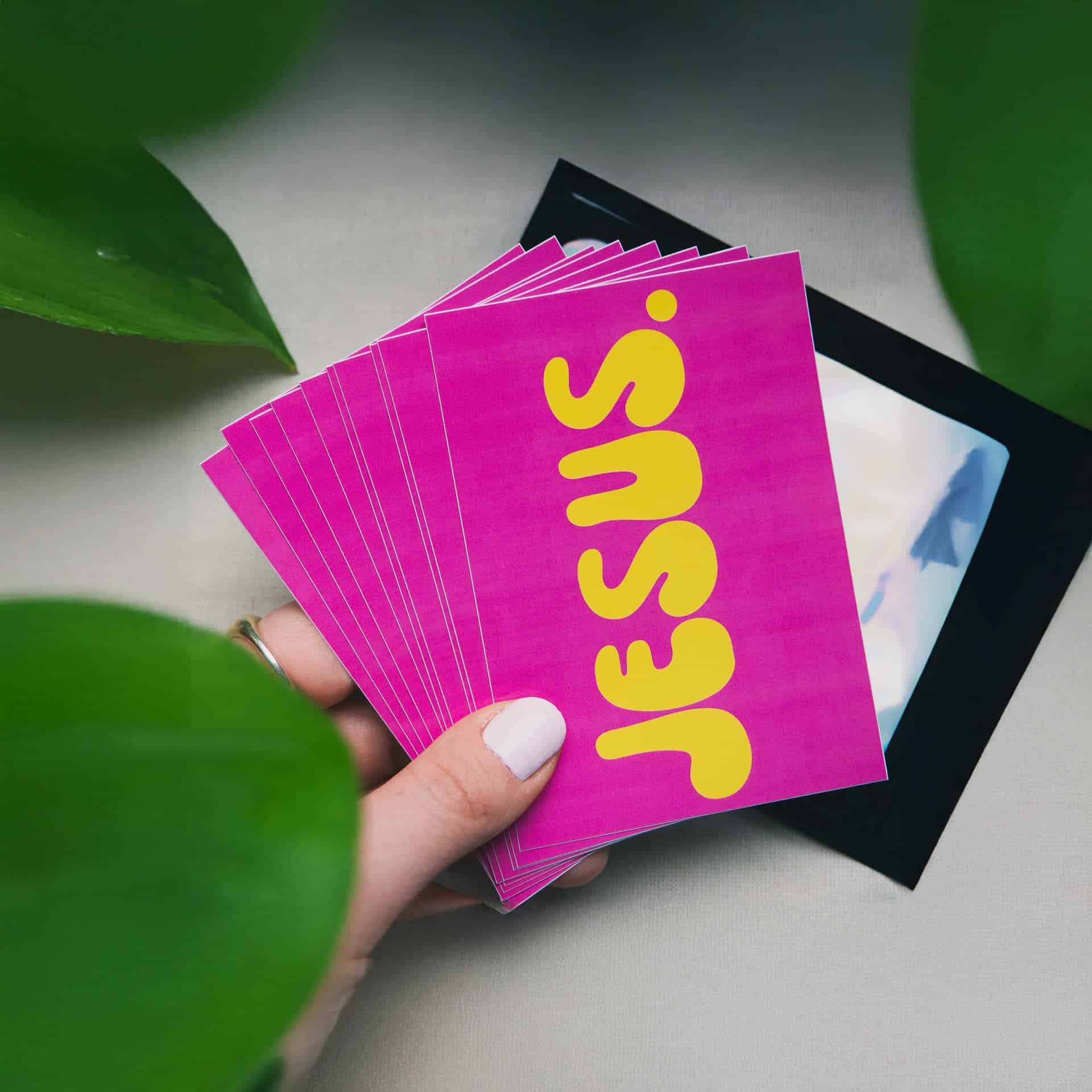 10 Christliche Sticker – JESUS | Bibelvers Aufkleber für Evangelisation, Gemeinde, Jugendgruppe und Alltag – wetterfest und ablösbar 1 Gotteslob, christliche Marke, christliche Produkte, spirituelle Geschenke, christliche Marken.