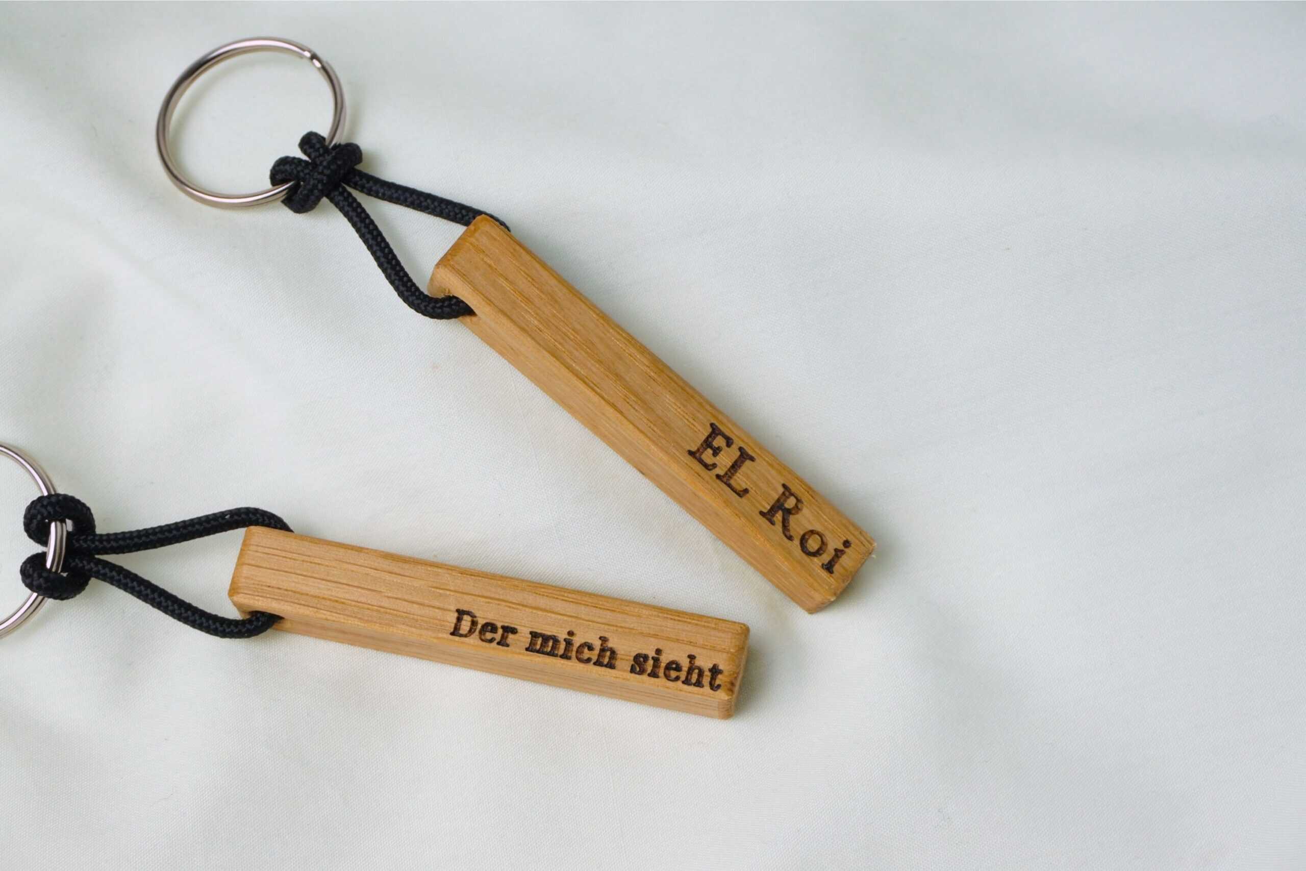 Schlüsselanhänger El Roi - der mich sieht 2 Holz Schlüsselanhänger mit christlichem Spruch, christliche Marken, Geschenkidee.