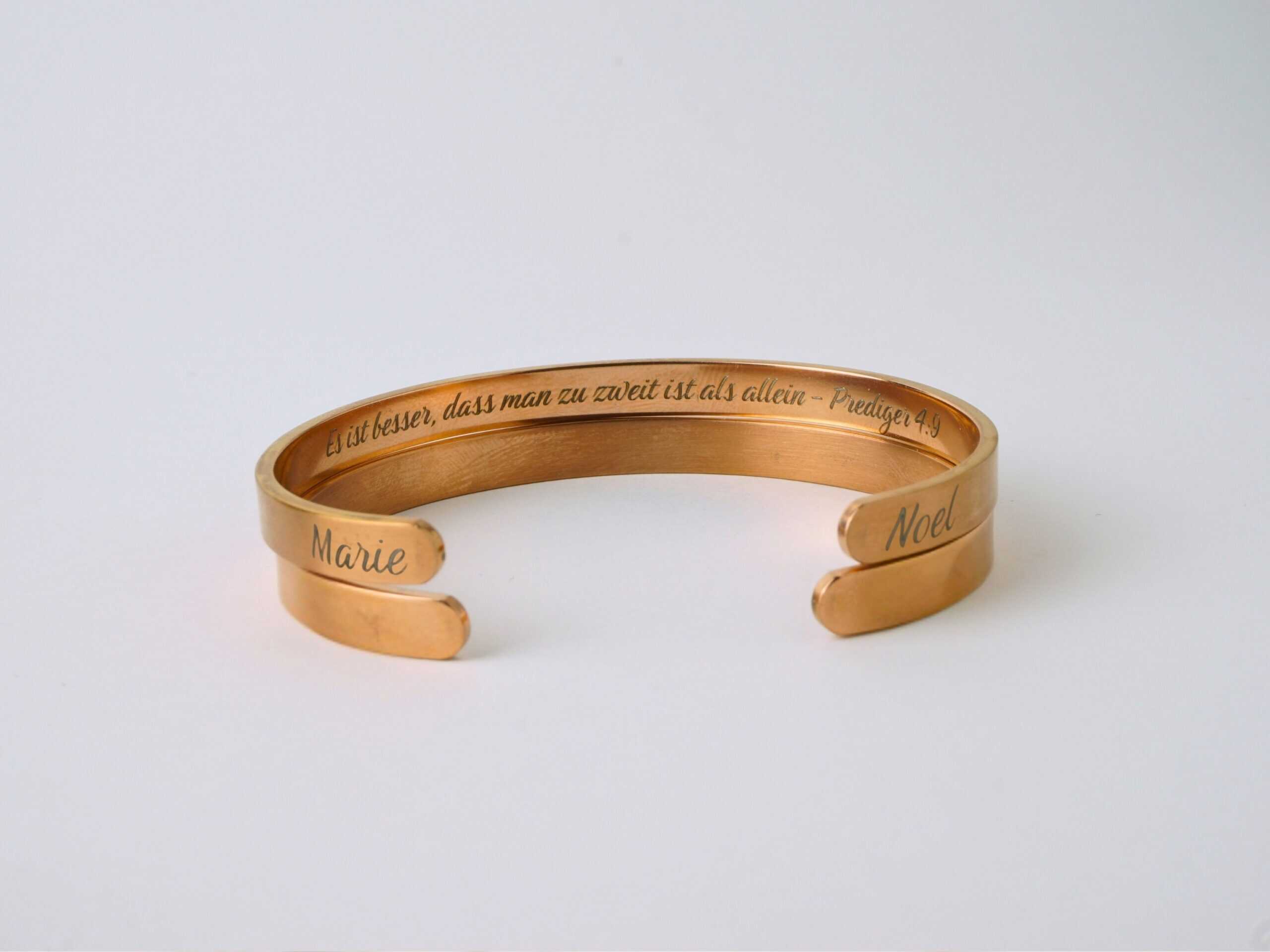 Armreif personalisiert mit Bibelvers oder Message 16 Gottesarmband mit persönlicher Gravur für christliche Spiritualität.