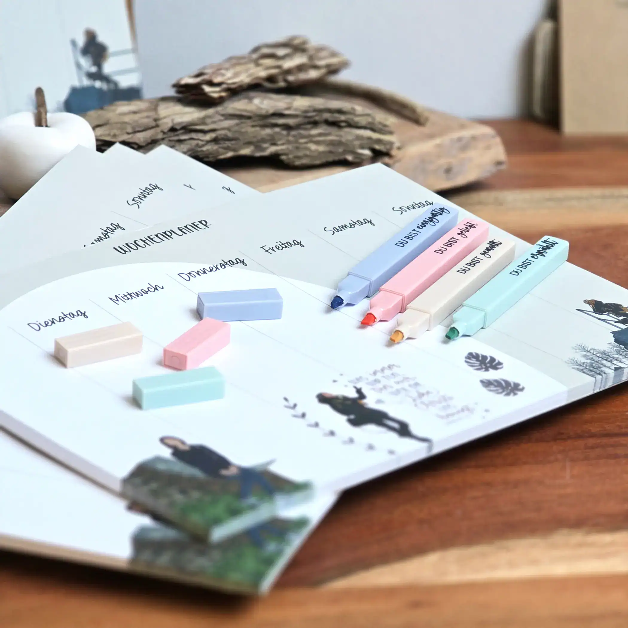 Wochenplaner 2. Korinther 5:14 | A4 | Modernes Design | 50 Blatt | Geschenk | Querformat 14 Farbloser Wochenplaner für Christen, Bibelzitate, christliche Motivationsplanung.