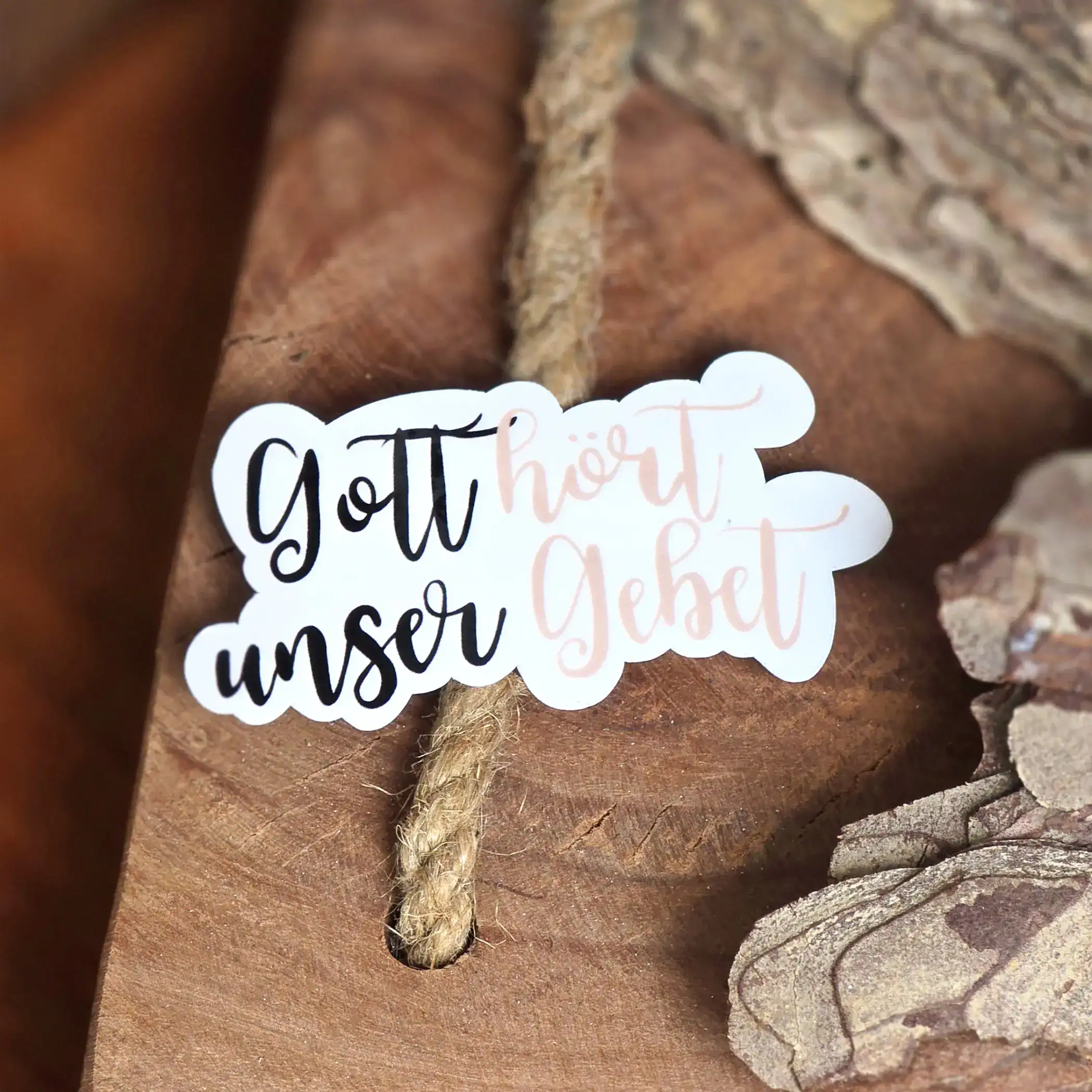 5x Gott hört unser Gebet | Christlicher Sticker | Glaube Sticker | Aufkleber | Geschenk | Dekoration | Gebet | Pray | Jesus | Gott | Bibel 1 Mutmachendes Bibelzitat, christliche Inspiration, christliche Dekoration, handgeschriebene Bibelvers, Glaubensbotschaft.