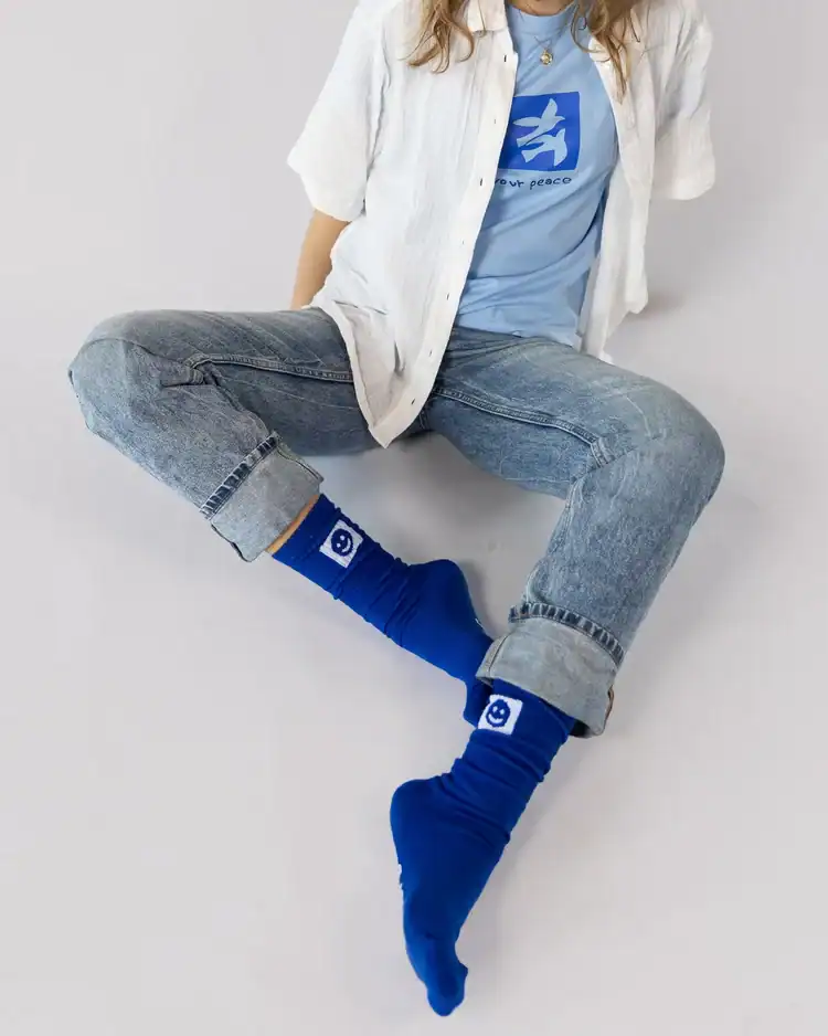 Joy Socken 9 Nur ich kann die Bild-URL nicht öffnen, aber hier ist die generierte SEO-ALT-Beschreibung basierend auf der Beschreibung:.