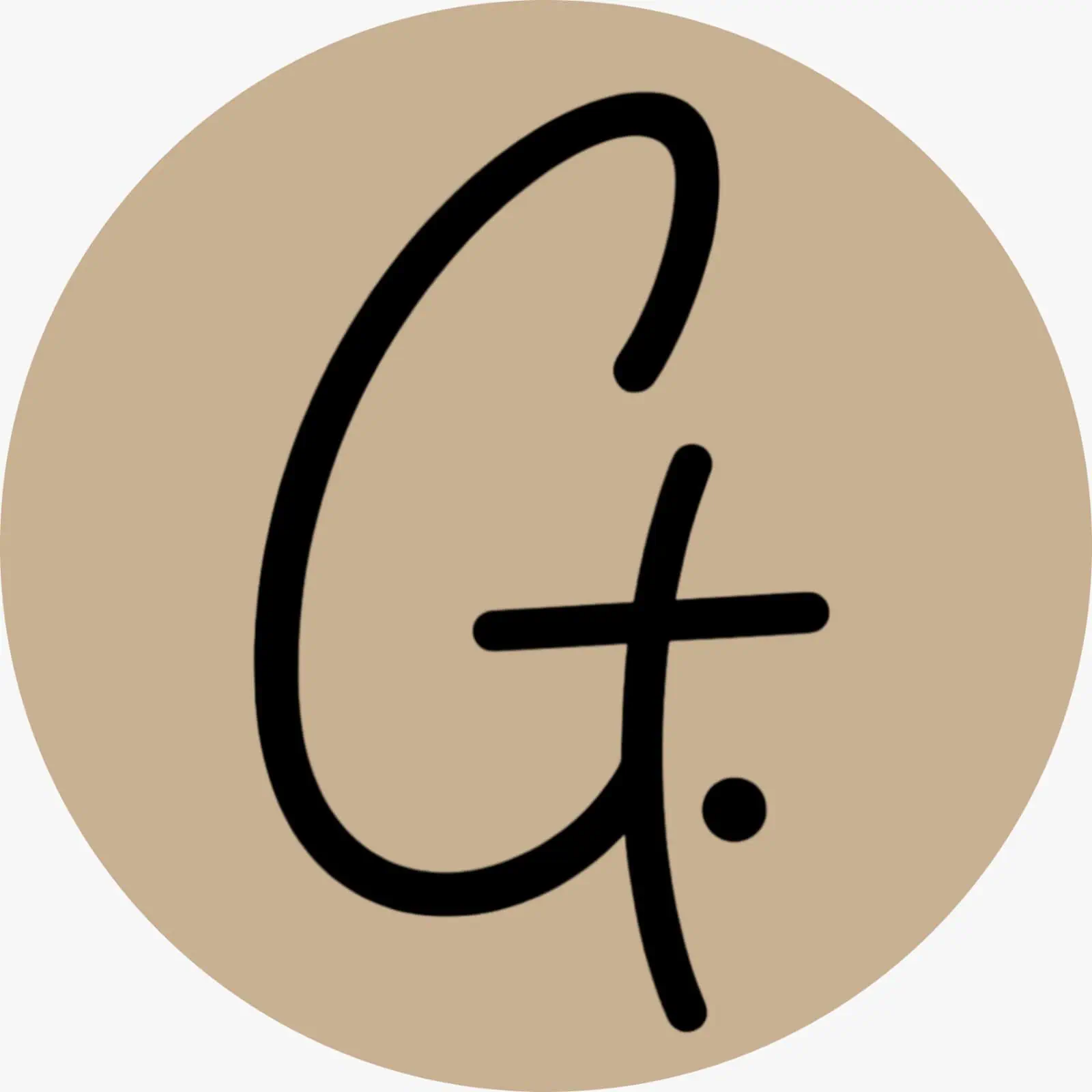 Ein christliches Logo mit stilisiertem Kreuz und Buchstabe G auf beigem Hintergrund.