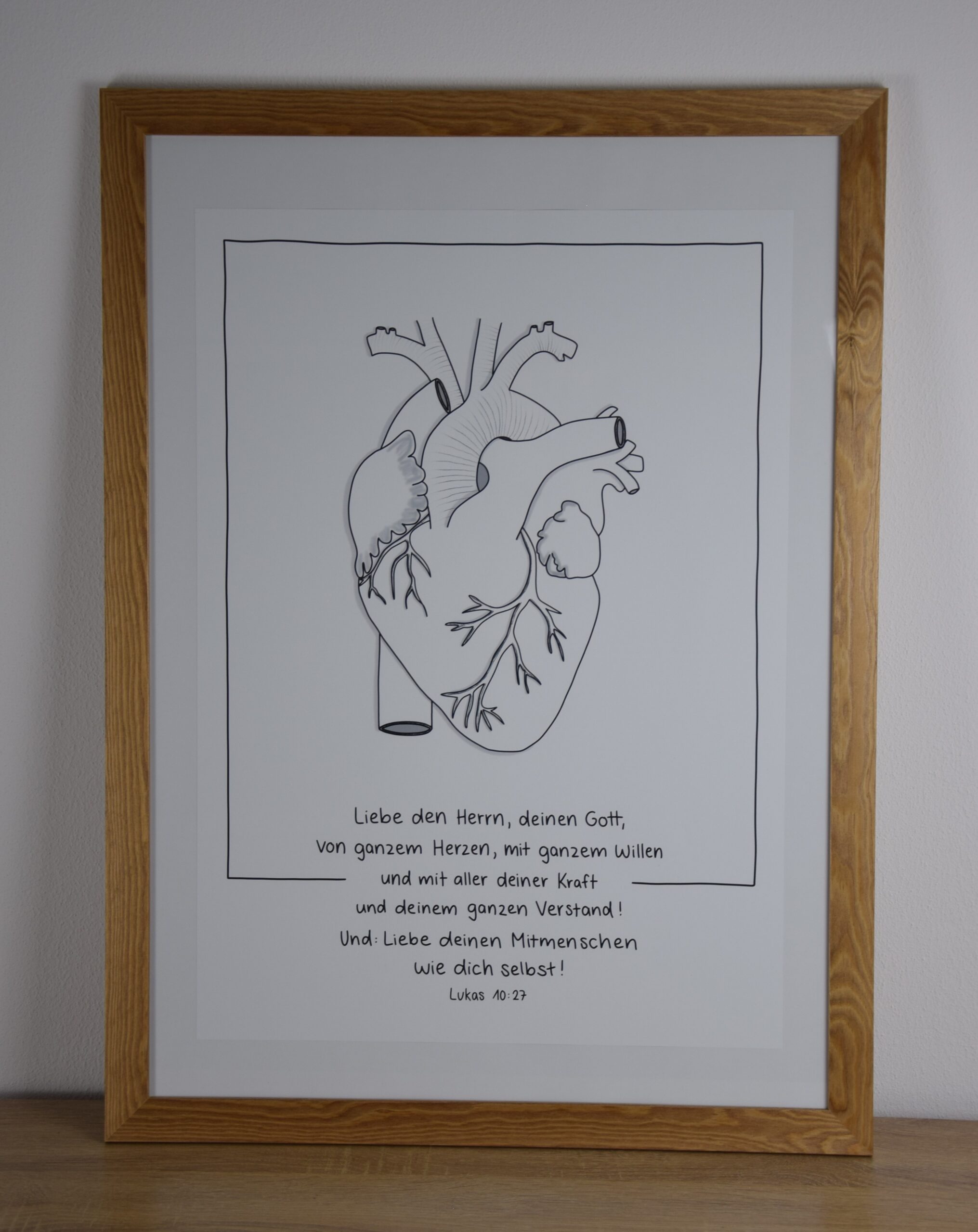 Kunstwerk eines Herzens mit christlichem Gebet in deutscher Sprache.
