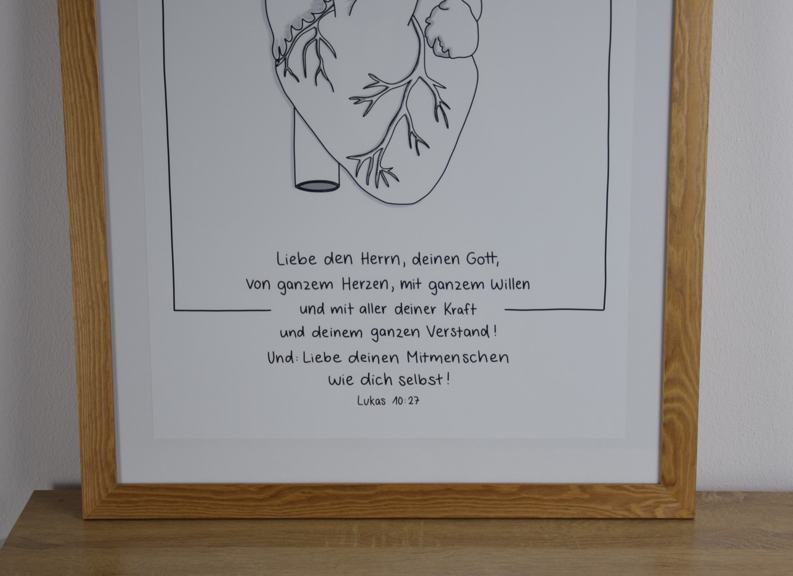 Poster Liebe den Herrn A3/A2 8 Religisches Wandbild mit Herz und Bibelvers in Holzrahmen.